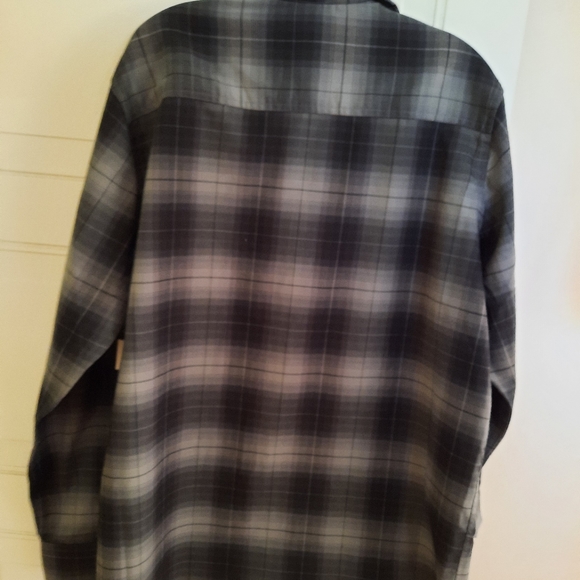 Swiss Tech NWT shirt - Picture 5 of 10